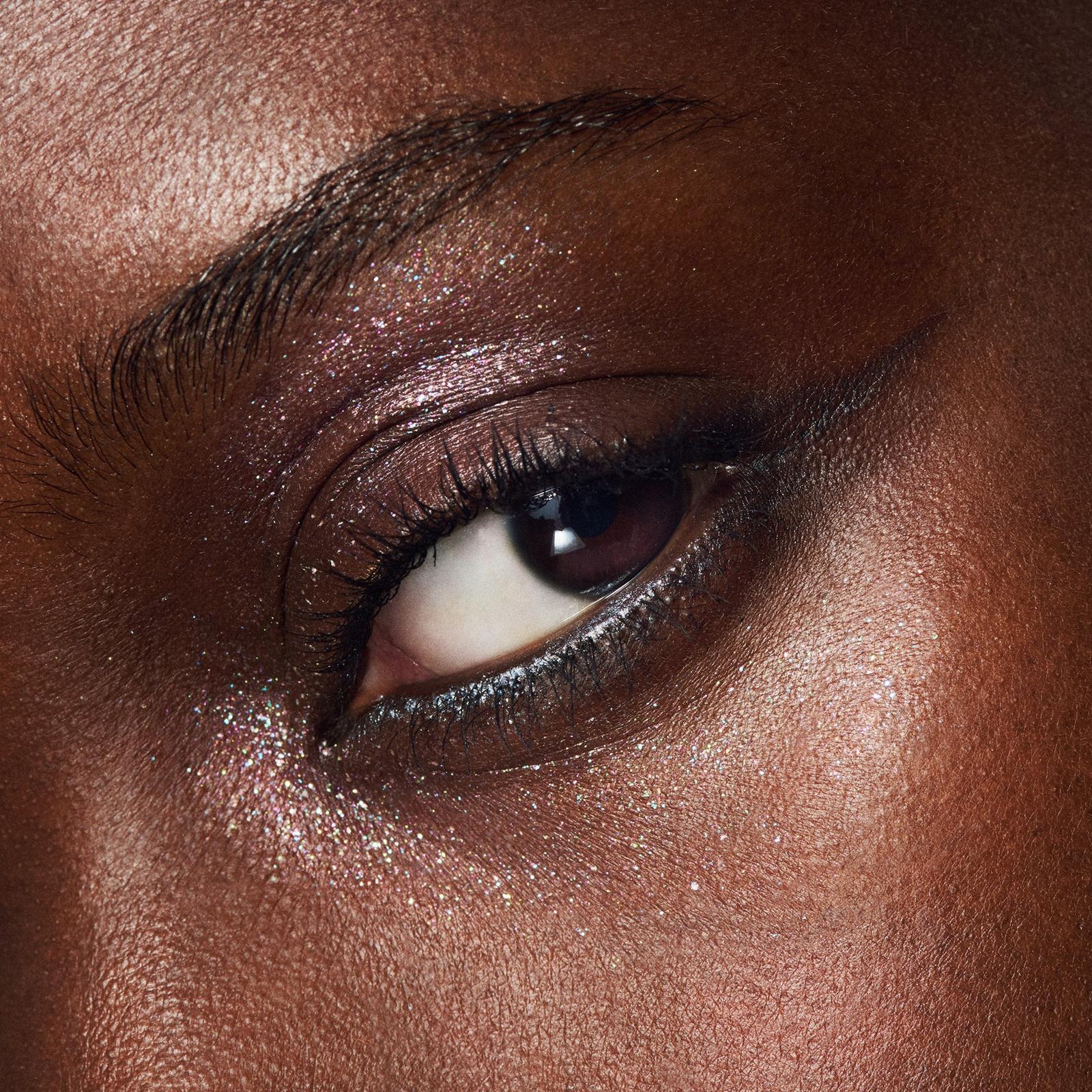 Dazzleshadow Liquid Eyeshadow - Not Scared To Sparkle