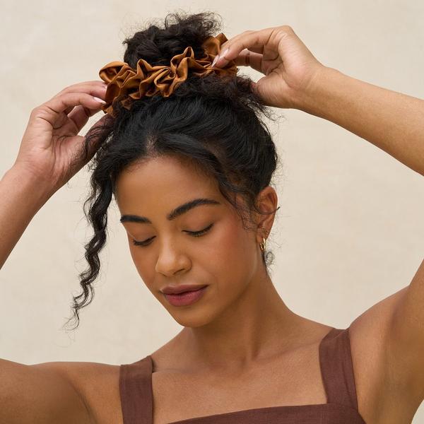 Kitsch Recycled Fabric Ruffle Scrunchie #5