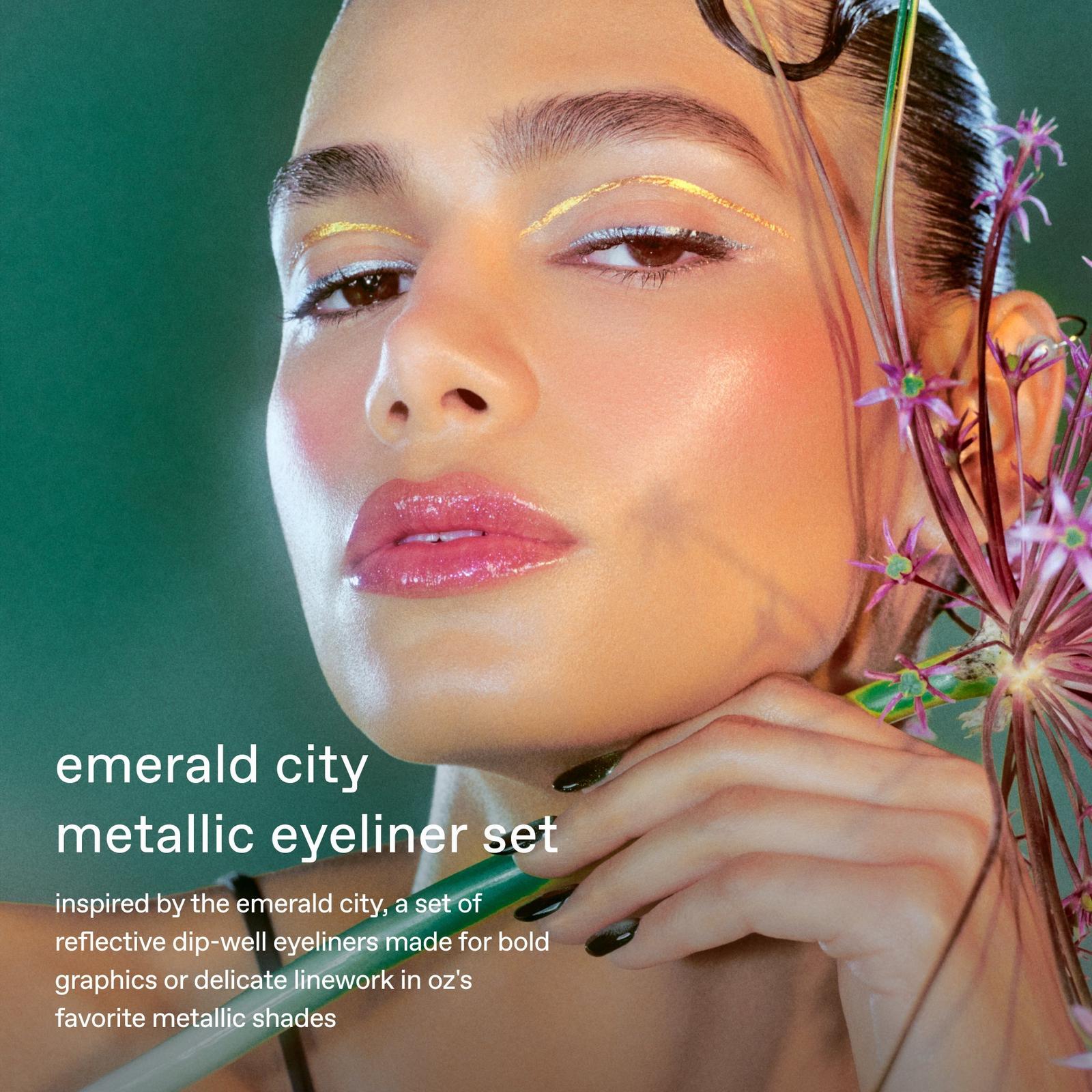 Wicked Emerald City Metallic Eyeliner Set