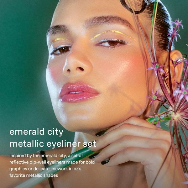 r.e.m. beauty Wicked Emerald City Metallic Eyeliner Set #4