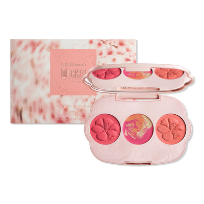 r.e.m. beauty Wicked Cherry Blossom Blush Palette - Coral