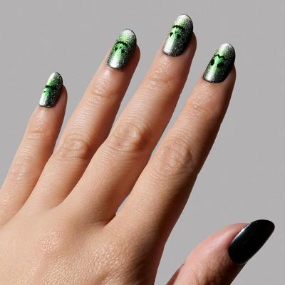 Peek-o'-Lantern Press-On Nails