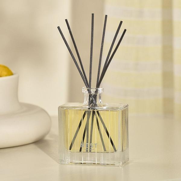 NEST New York Sunlit Yuzu & Neroli Reed Diffuser #3