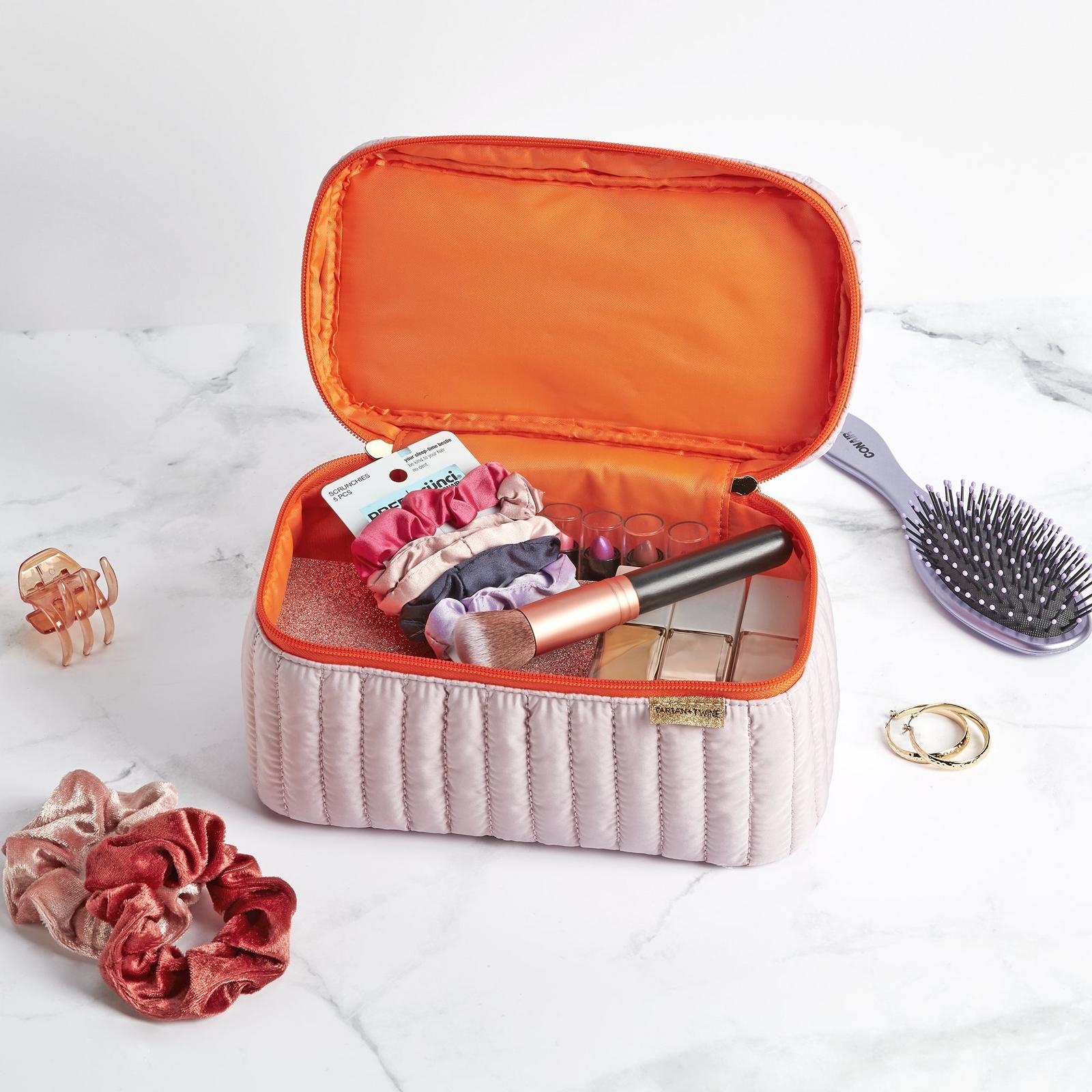 Puffer Train Case