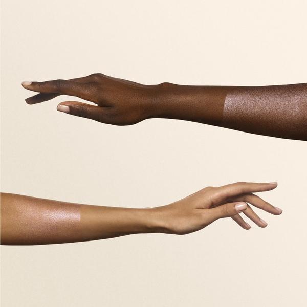 Valentino Born In Roma Perfumed Body Shimmer #7