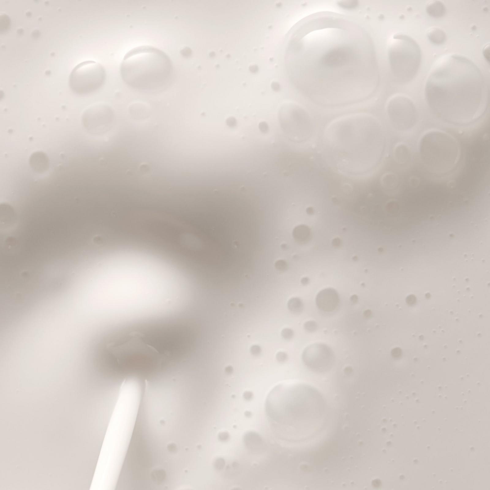 Multi-Bright Milky Toner