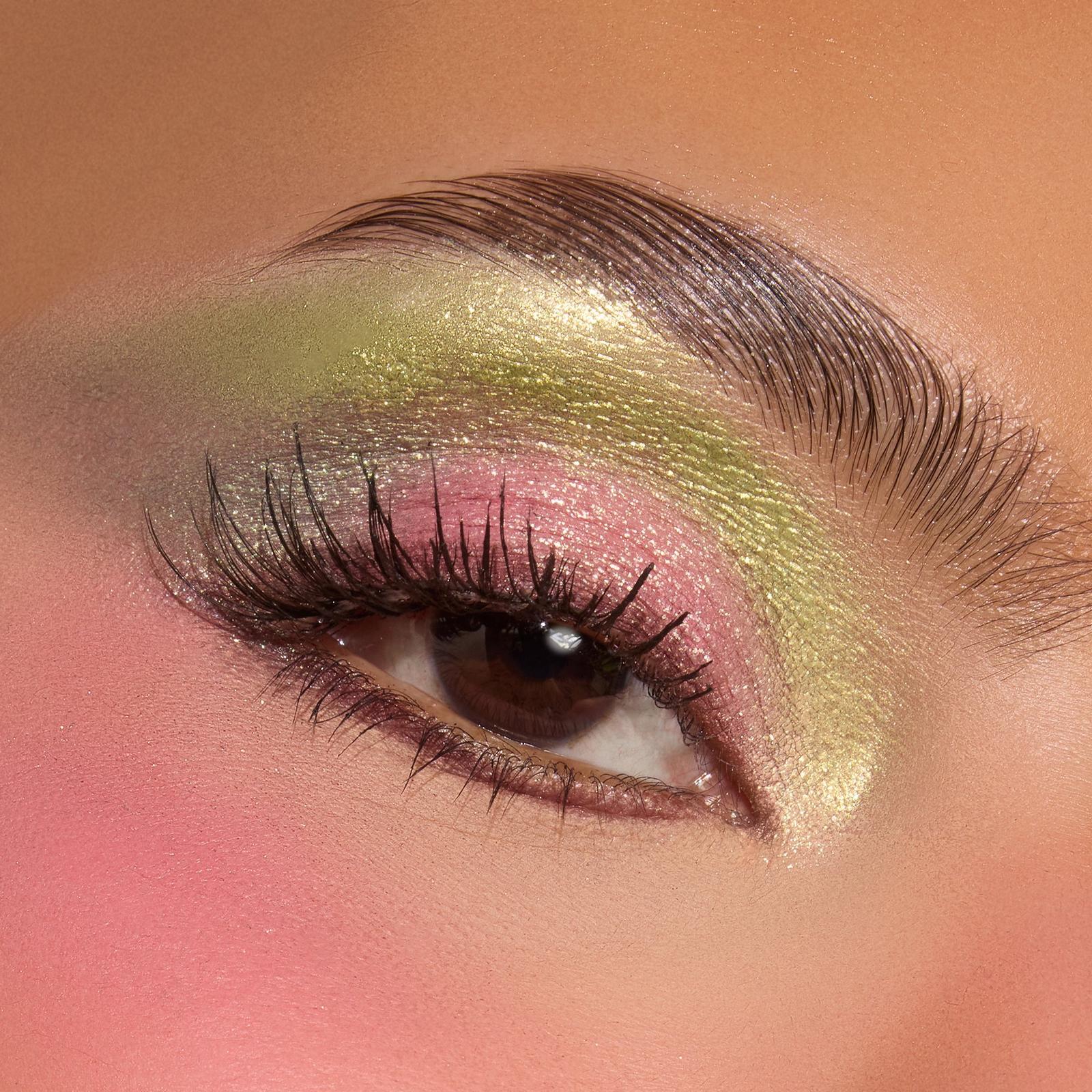 ColourPop x The Grinch How The Grinch Stole Christmas Eyeshadow Palette