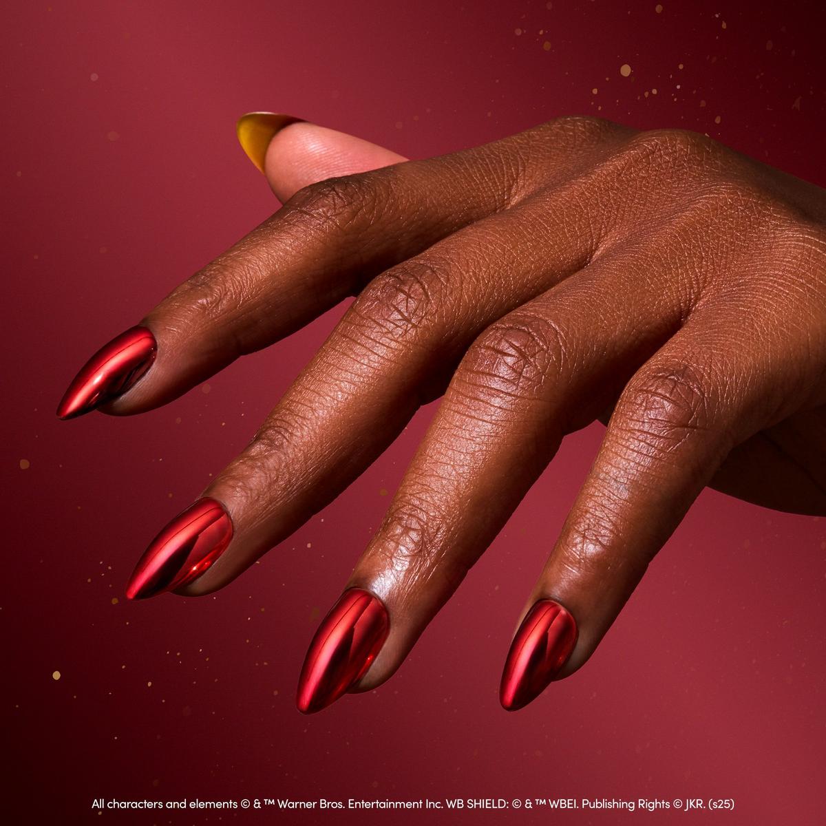 Harry Potter x Glamnetic Press-On Nails Collection - Godric Gryffindor