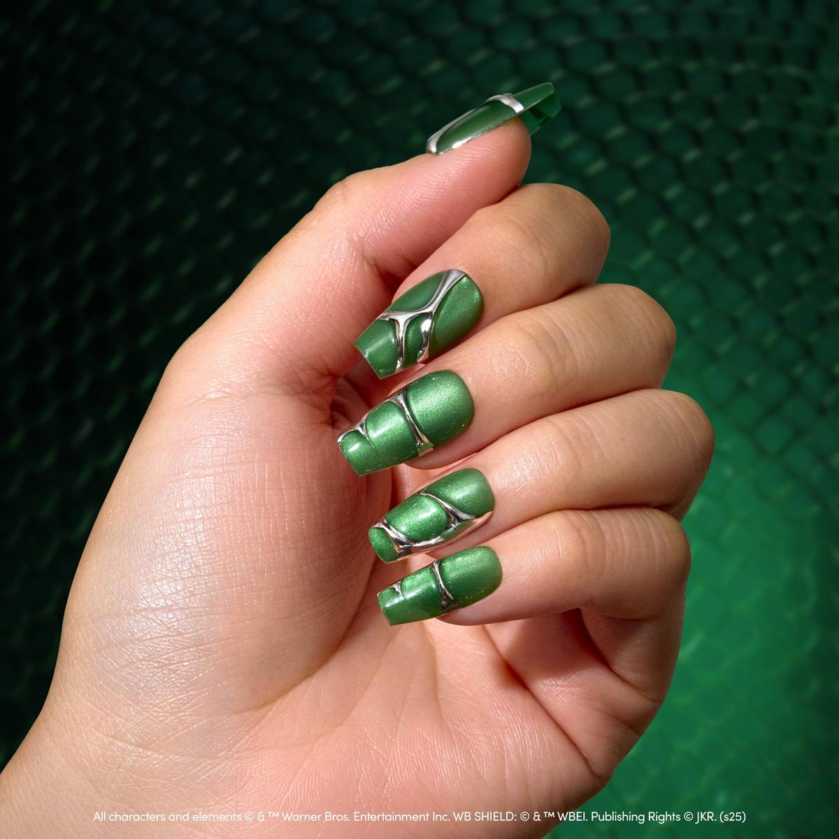 Harry Potter x Glamnetic Press-On Nails Collection - Salazar Slytherin