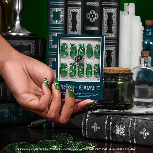 Glamnetic Harry Potter x Glamnetic Press-On Nails Collection #6
