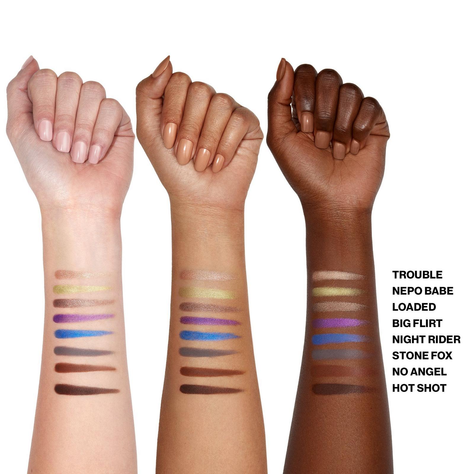 Always On Cream Eye Shadow Stick - Loaded
