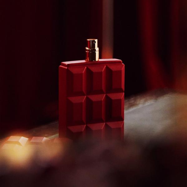 Sabrina Carpenter Cherry Baby Eau de Parfum #4