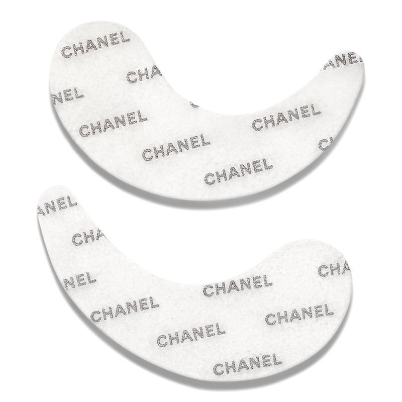 CHANEL - LE LIFT FLASH EYE SMOOTHS – FIRMS – TIGHTENING EFFECT