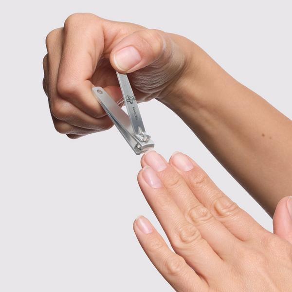 Tweezerman Disney's Lady and the Tramp Manicure Kit #5