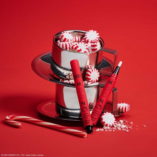 Moon Moon x Hello Kitty Teeth Whitening Pen Duo #8