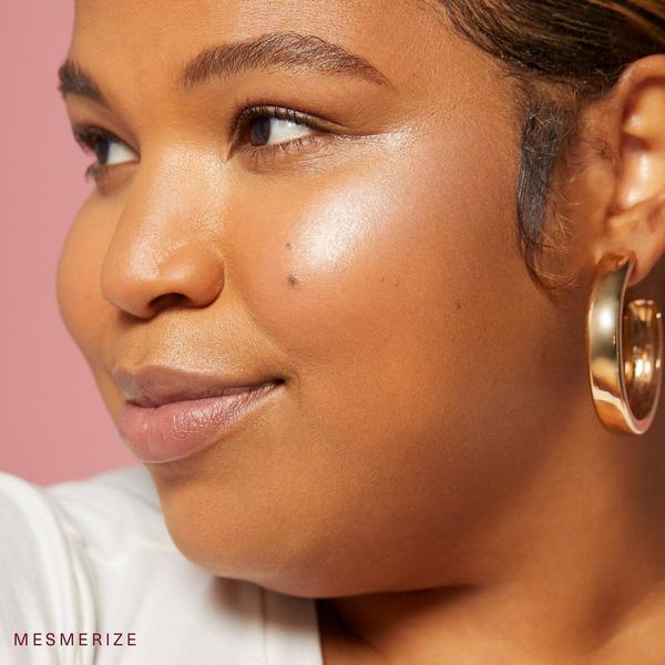 Rare Beauty Positive Light Silky Touch Highlighter #4