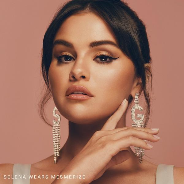 Rare Beauty Positive Light Silky Touch Highlighter #3