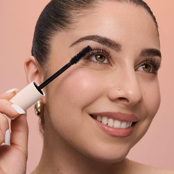 Rare Beauty Perfect Strokes Universal Volumizing Mascara Mini #8