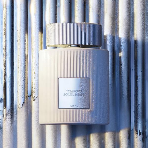 Soleil Neige Perfume 3