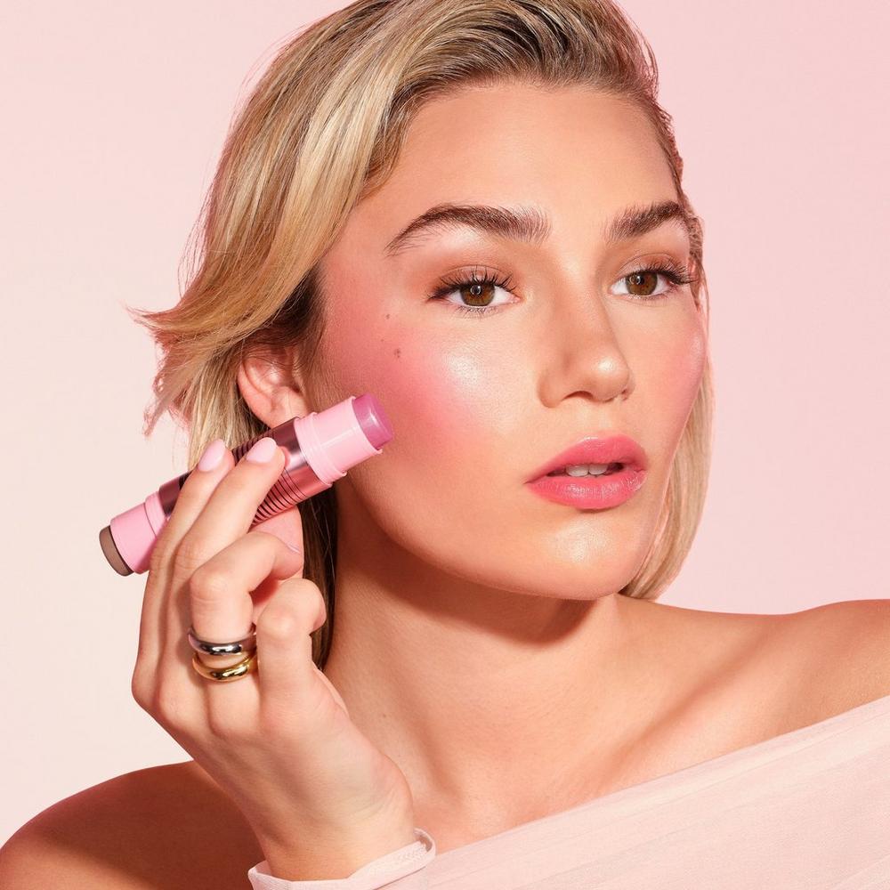 GlowTour Duo Shimmering Blush + Contour Stick - Moondust