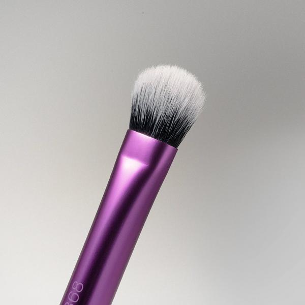 Real Techniques All-Over Base & Shadow Brush #4