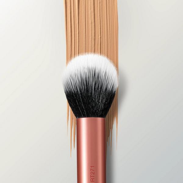Real Techniques Skin Tint Base Brush #3