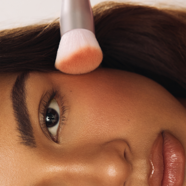 KYLIE COSMETICS Blush Brush #4