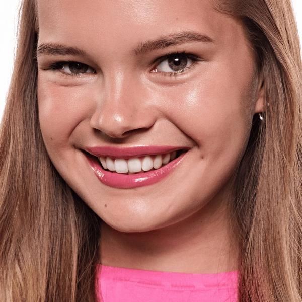 Essence Hydra Kiss Lip Tint #4