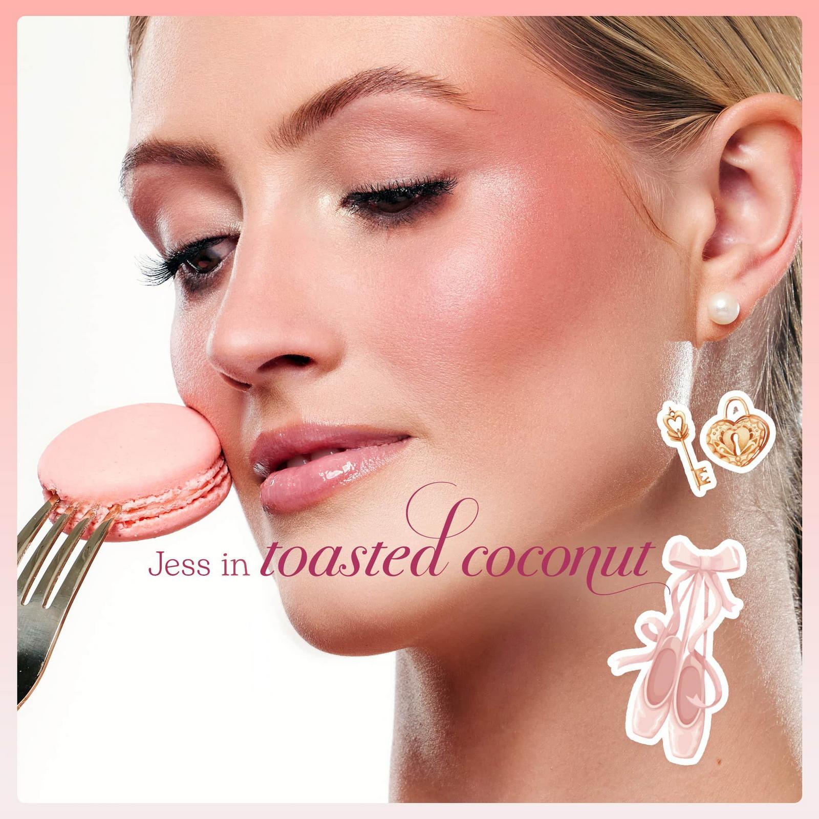 Macaron Blush & Glow Duo - Toasted Coconut