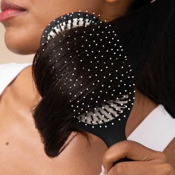 Kitsch Kitsch Smooth & Polish Brush #4