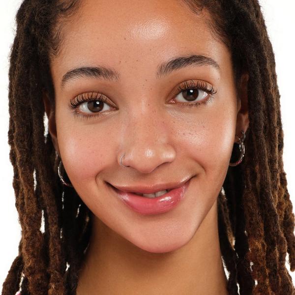 Essence Silky Blur Hydrating Longwear Concealer #4