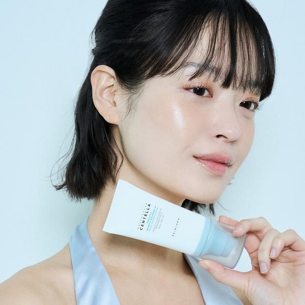 SKIN1004 Madagascar Centella Hyalu-Cica Water-Fit Sun Serum UV SPF50 #4