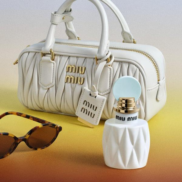 Miu Miu Fleur de Lait Eau de Parfum #3