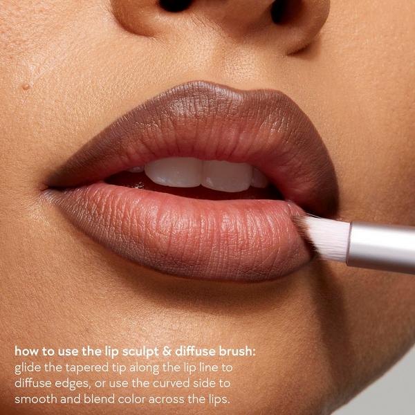KYLIE COSMETICS Precision Lip Sculpt & Diffuse Brush #2