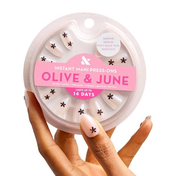 Olive & June Instant Mani Press-On Nails Puffy Black #4
