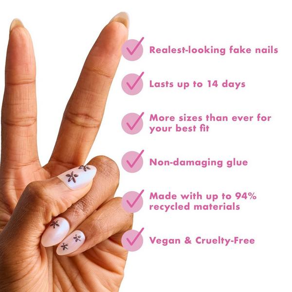 Olive & June Instant Mani Press-On Nails Puffy Black #5