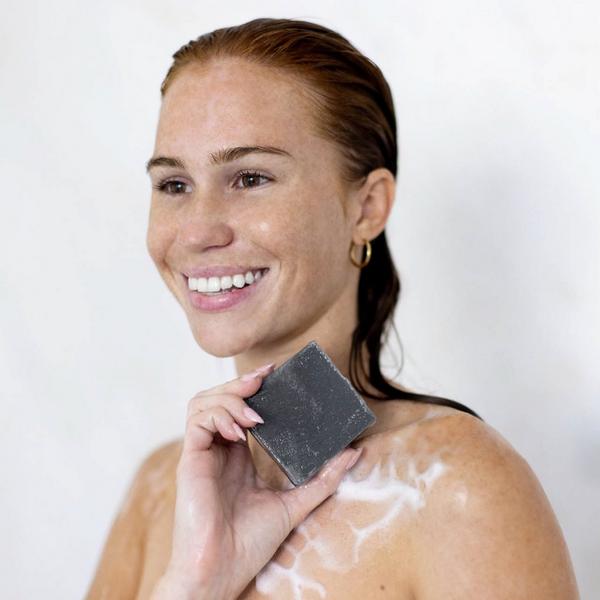 Kitsch Detoxifying Charcoal Body Wash Bar #4