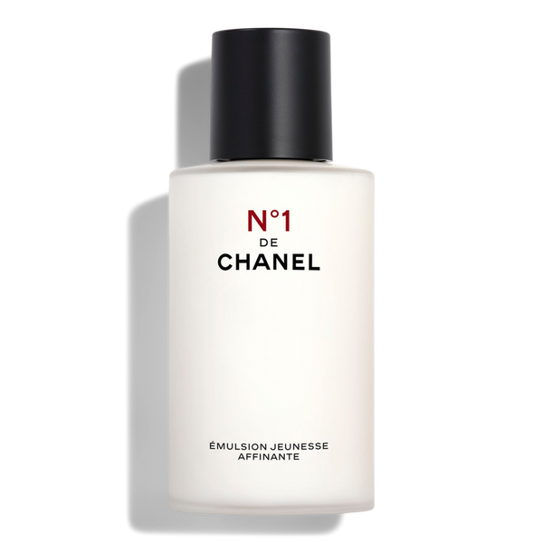CHANEL N°1 DE CHANEL REFINING YOUTH EMULSION Refines Skin Texture - Mattifies - Smooths #1