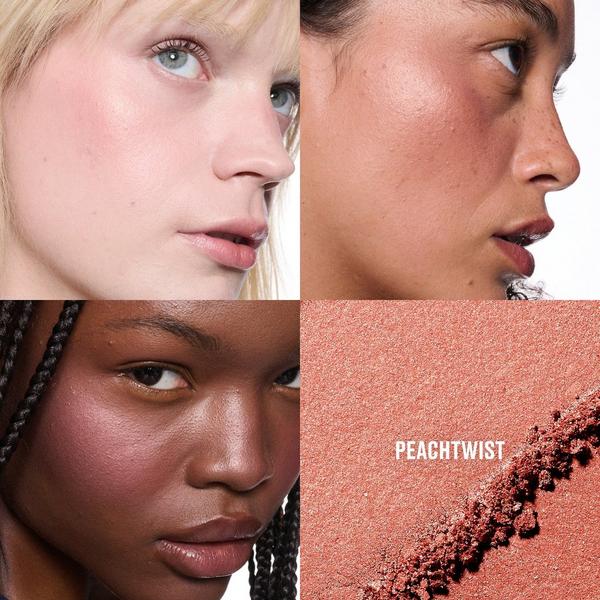 MAC Skinfinish Colorstruck Blush #3