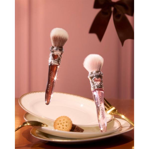 Flower Knows The Sweetie Bear Collection Rounded Blush Brush #3