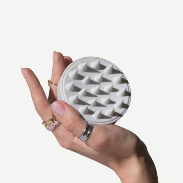 Hairstory Massaging Scalp Brush #2