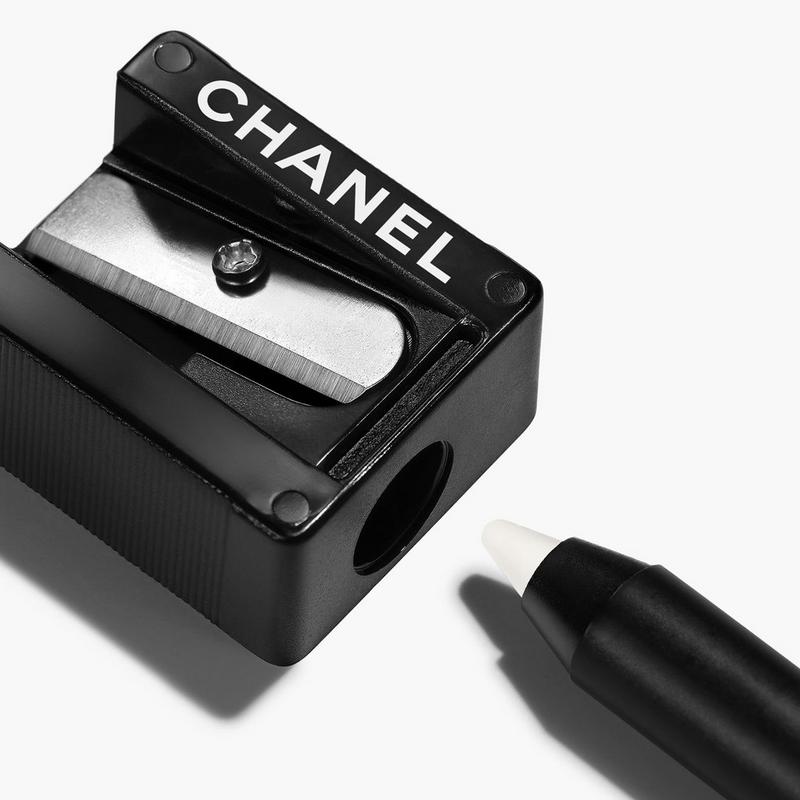 CHANEL - CLEAR 152 LE CRAYON LÈVRES Precision Lip-Defining Pencil