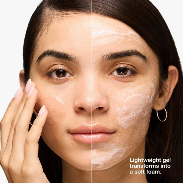 Clinique Moisture Surge Exfoliating Glow Facial Cleanser #3