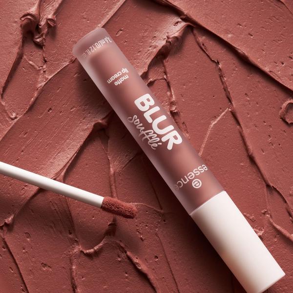 Essence Blur Soufflé Matte Lip Cream #7