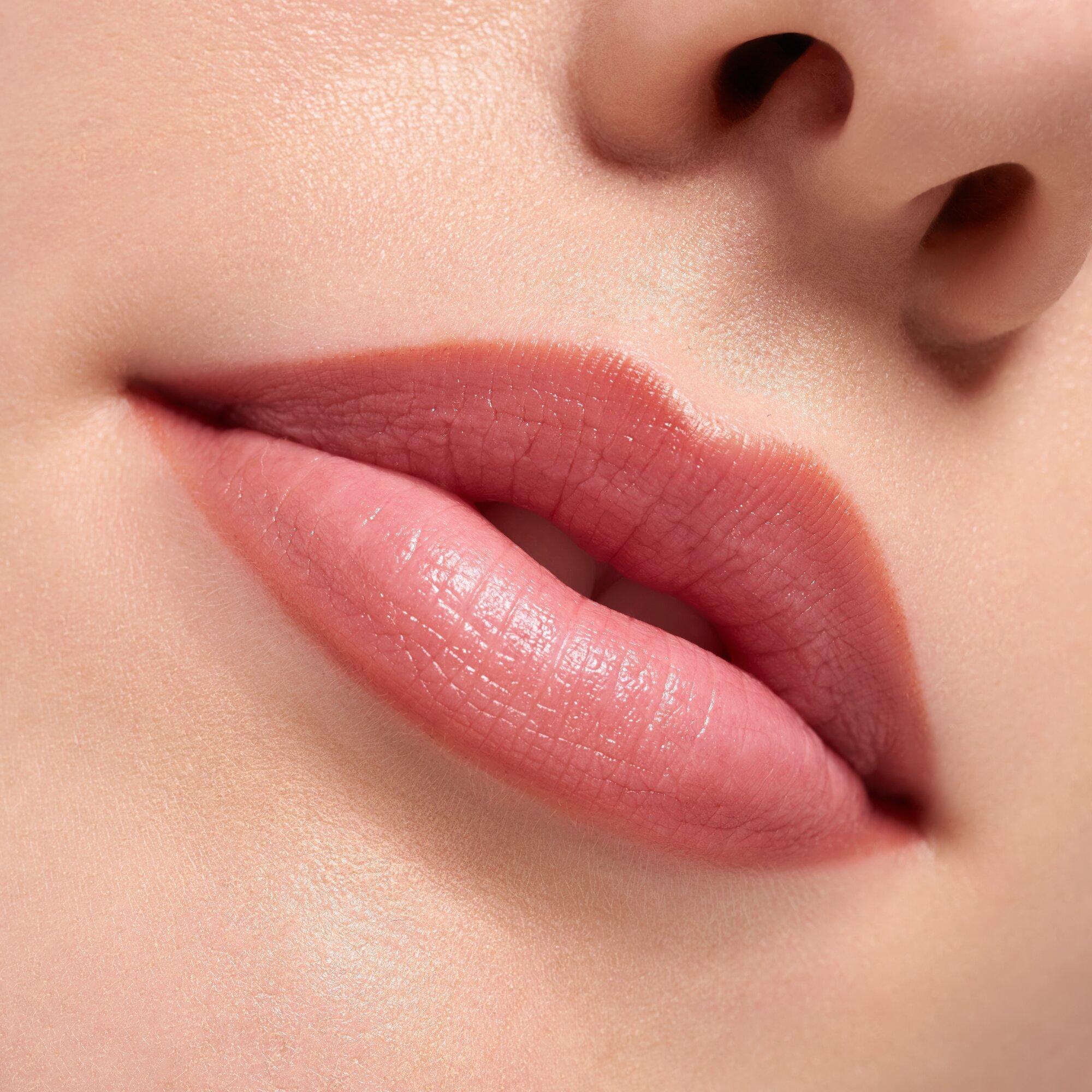 Мягкий карандаш для губ Essence Poutline Soft Glide, цвет: 01 Розовато-лиловый — фото 5