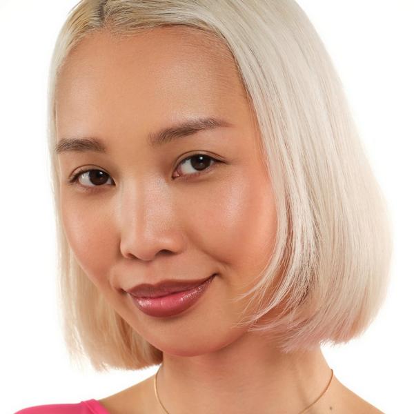 Essence Poutline Soft Glide Lip Pencil #6