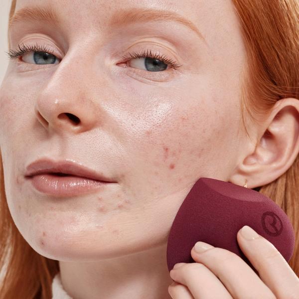 Esponja mezcladora de maquillaje Soft Touch 3