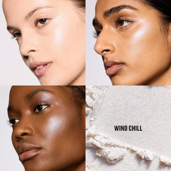 MAC Glow Play Bouncy Highlighter #3