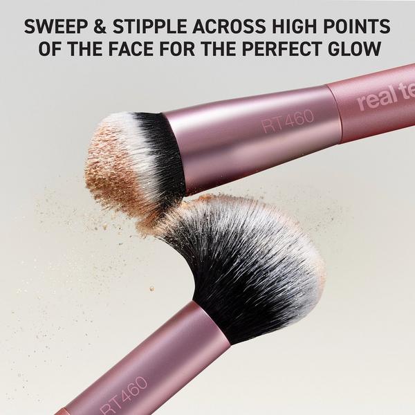 Real Techniques Highlight & Detail Brush #3