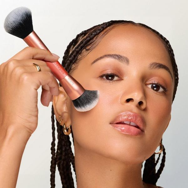 Real Techniques Liquid & Powder Base Brush #5